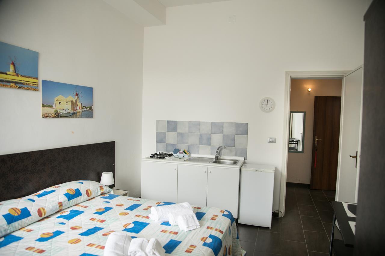 Cavalluccio Marino Apartment Favignana Luaran gambar